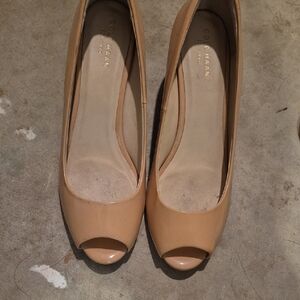 Cole Haan Nude Peep Toe Heels 7 5